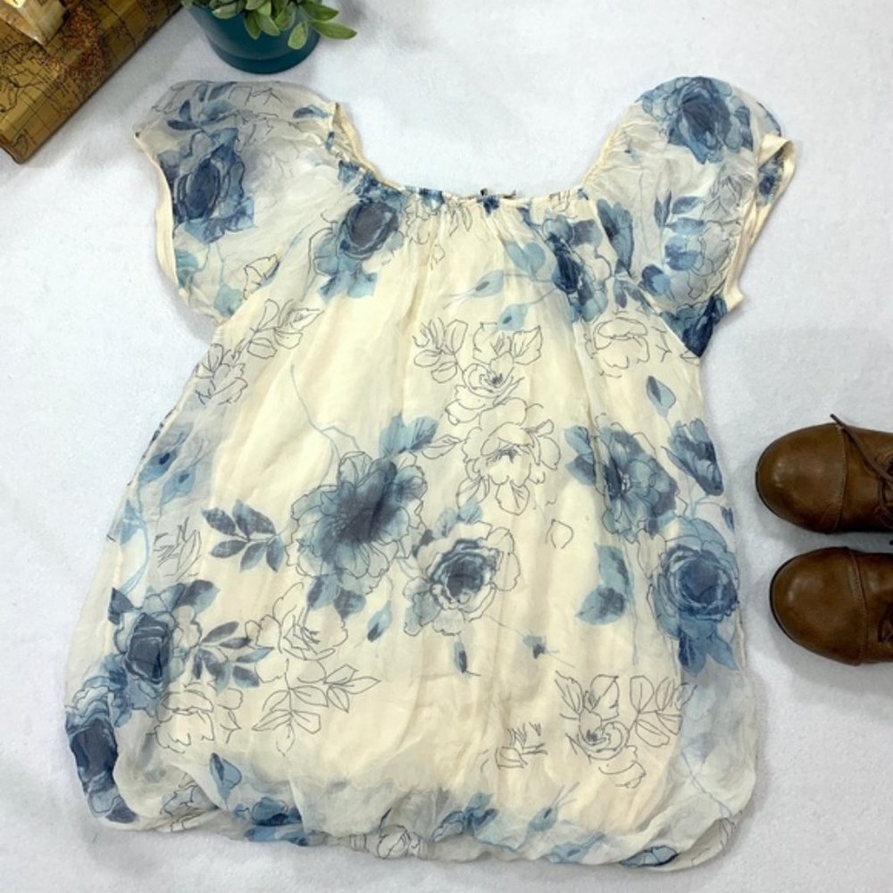 Marina Gigli 100% Silk Floral Cream & Blue Flowers Top Size Small